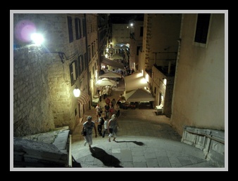 [Click to enlarge image]